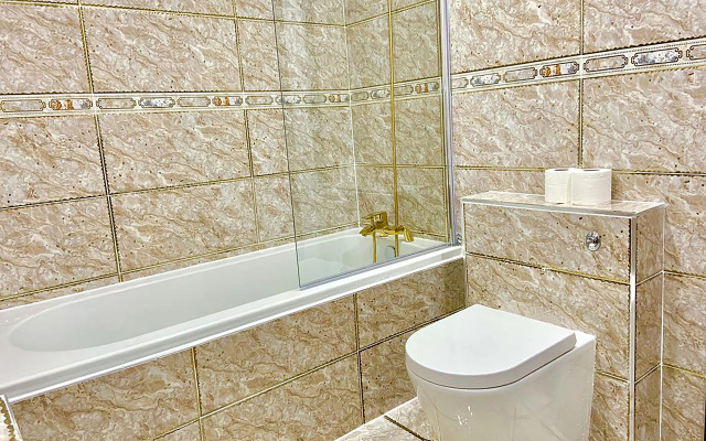 Queen Stay Apartments