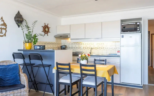 Cosy Apartment With Family