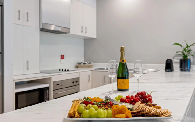 Elysium Private Apartments at The Beach Club