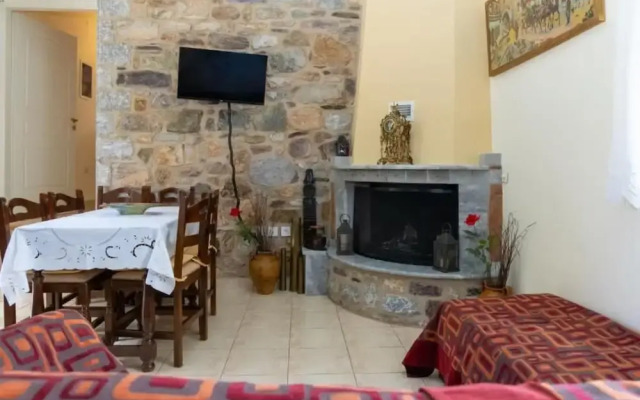 Platsa Seaview Retreat - A Stone-built Escape
