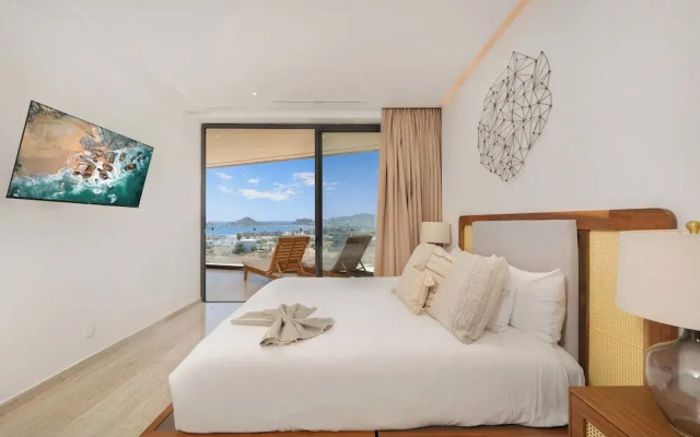 Mistiq Los Cabos