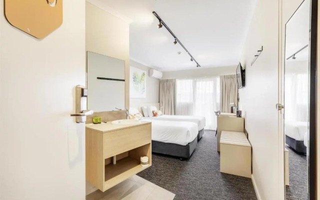 Findon Hotel