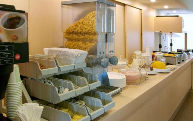 City Express Saltillo Sur