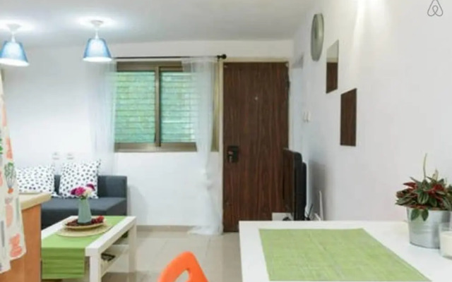 Loginn Tlv - Hovevei Zion Street