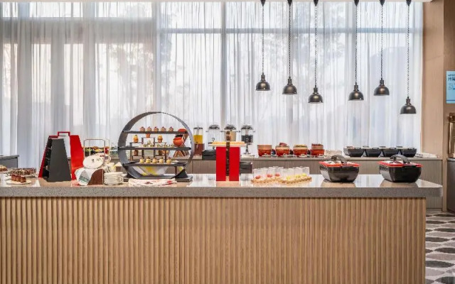 Holiday Inn Express Taizhou Toumen Port