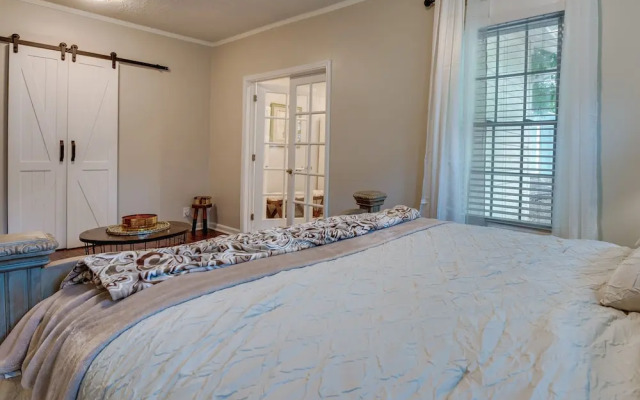 Atlanta Vacation Rental ~ 3 Mi to Downtown!