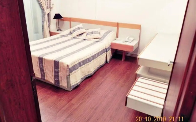 Royal Suite Hotel