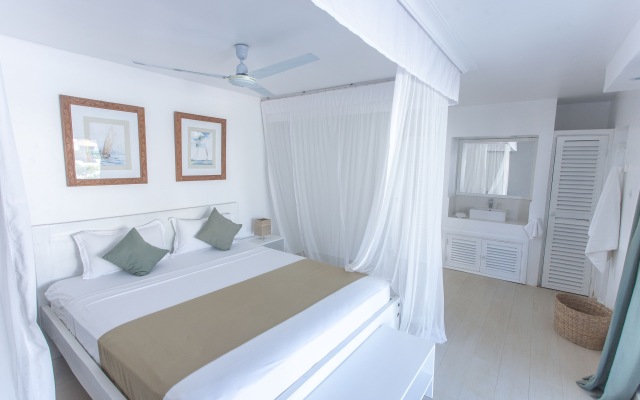 Dhow Inn Boutique Hotel