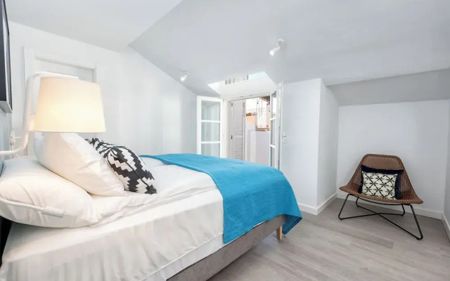 Solaga - Merced Suites