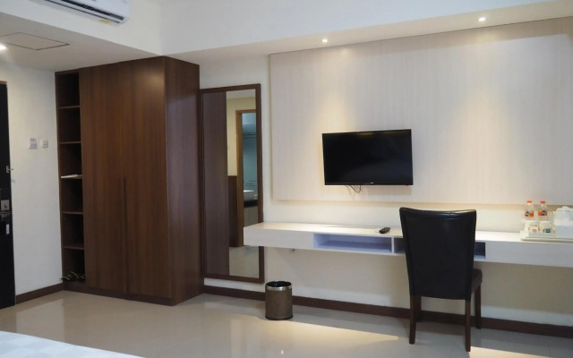 Luminor Hotel Banyuwangi Yos Sudarso by WH