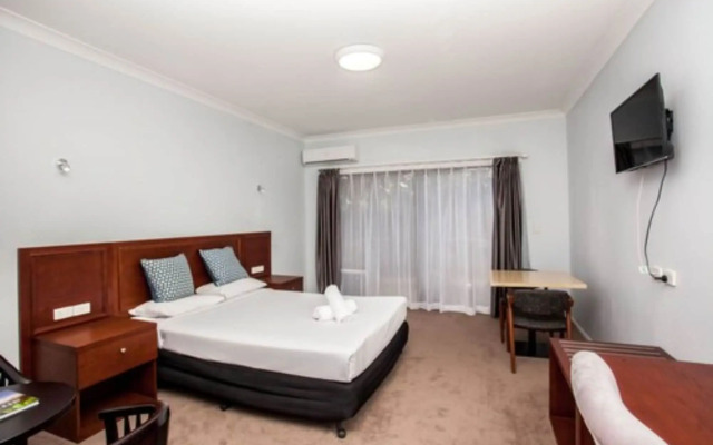 Springwood Motor Inn