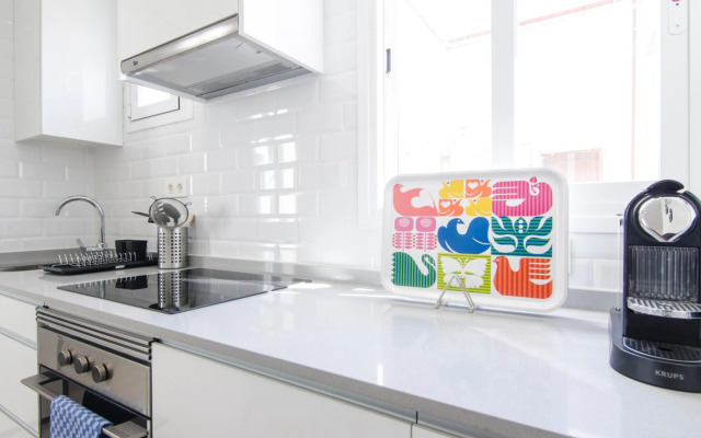 Minty Stay - Jose Ortega y Gasset