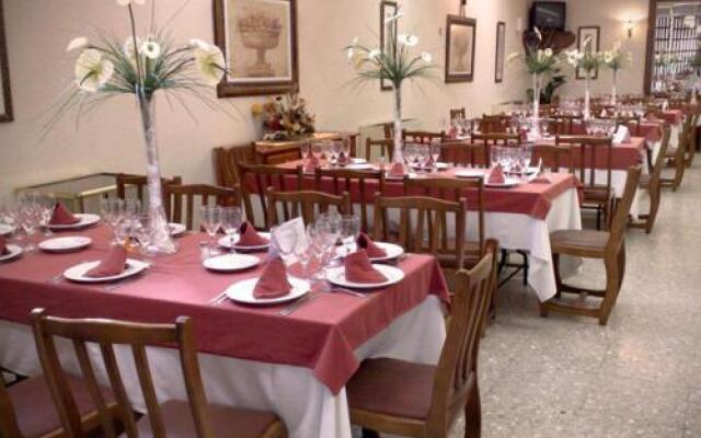 Hostal Restaurante El Paso