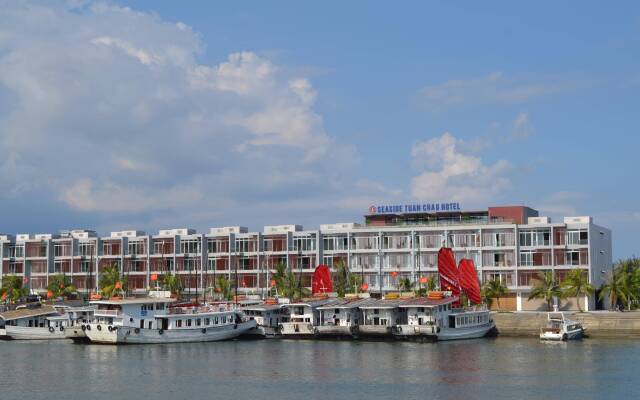 Seaside Tuan Chau Hotel