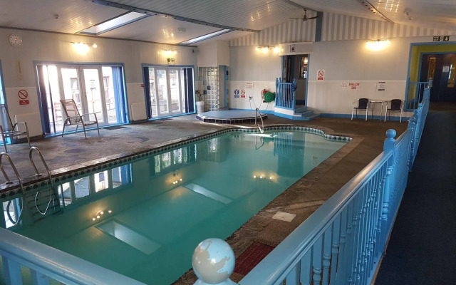 Mackay's Spa Lodge Hotel