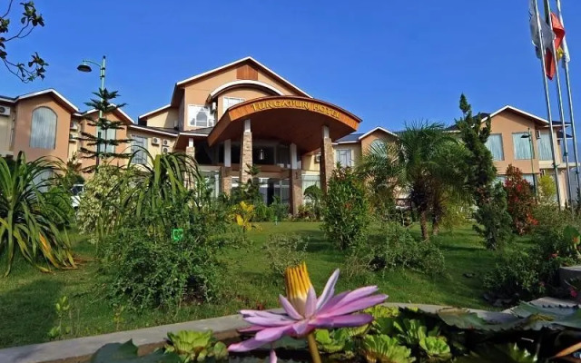 Tungapuri Hotel