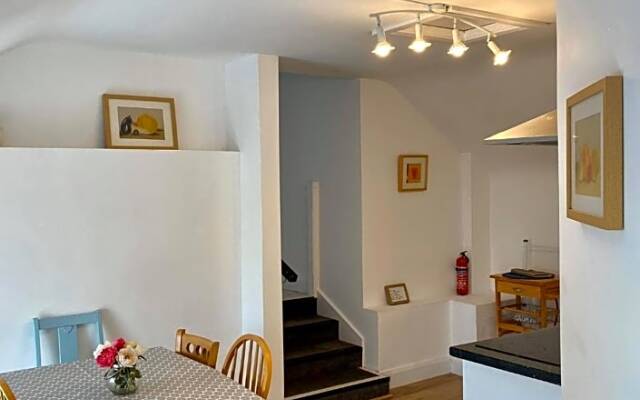 Room 1 Camp Street B&B