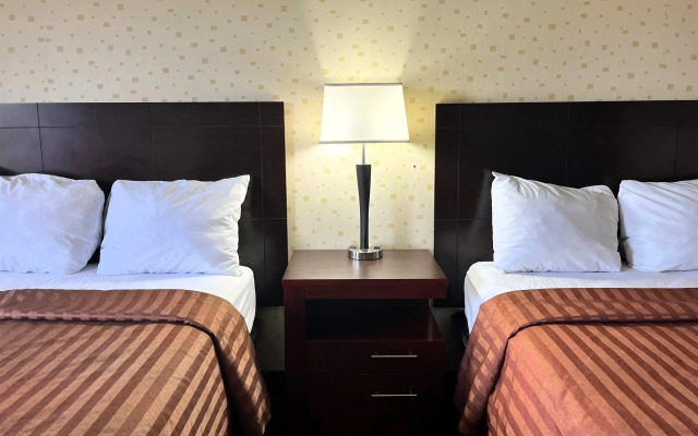 Travelodge by Wyndham Seymour