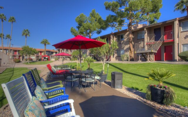 Scottsdale Park Suites