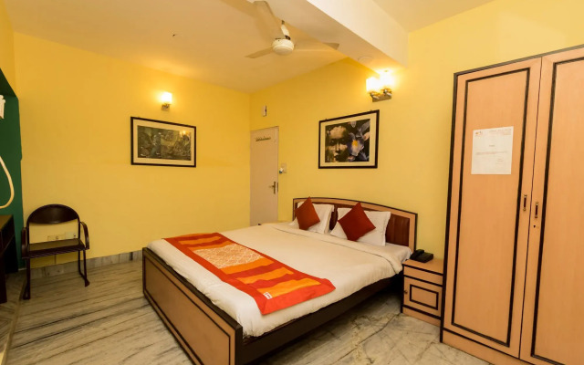 Alipore Guest House