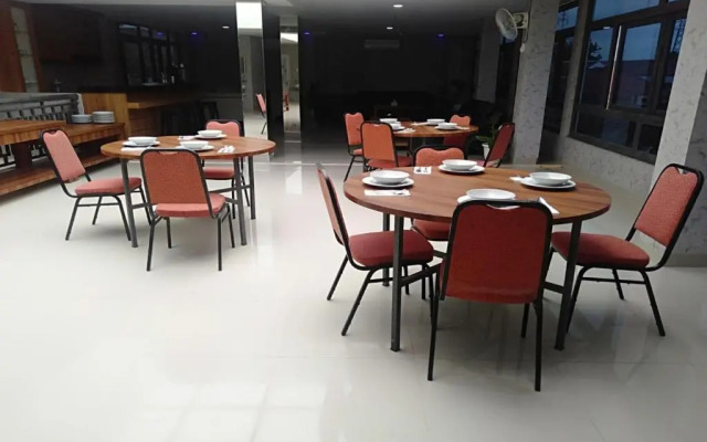 SUPER OYO 90772 Terakostel