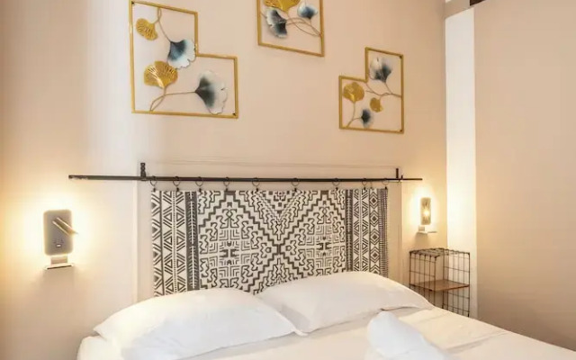 Adira Marseille Panier