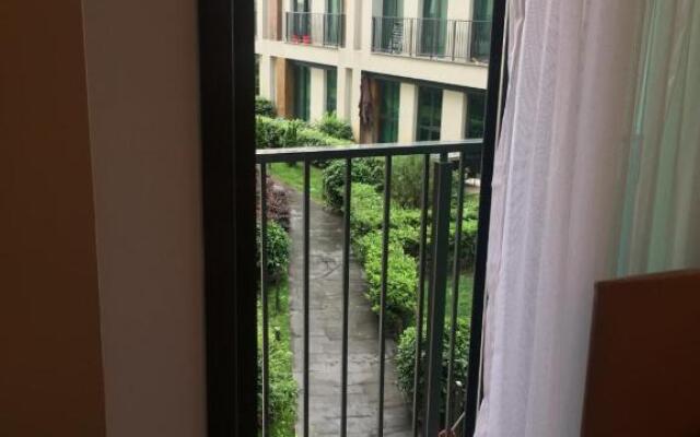 Studio Flat-One Room in lux residence near Taksim-Beyoglu