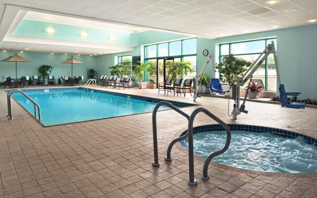 Embassy Suites by Hilton Chicago Lombard Oak Brook