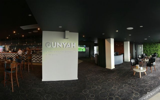 Gunyah Hotel
