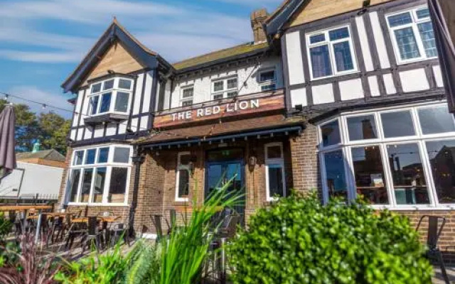 Red Lion Hotel