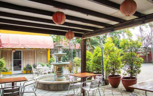 Oyo 142 Golden Belle Apartelle Suites