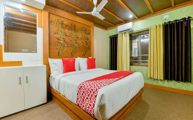 OYO 16838 Big B Houseboat 10 BHK