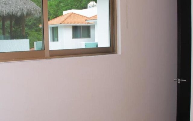 Hotel Villas Maria Isabel