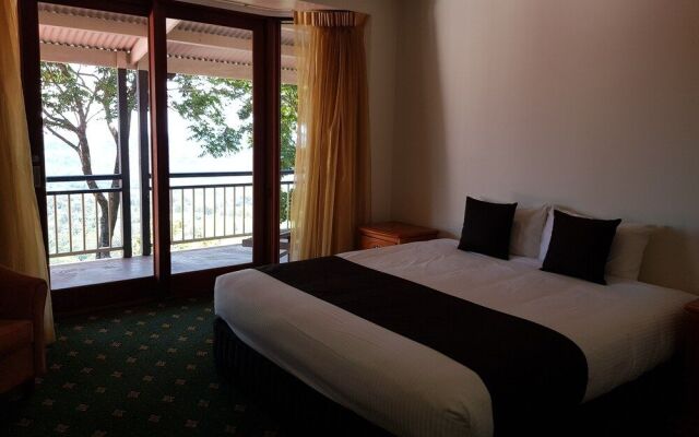 Mayfield on Montville