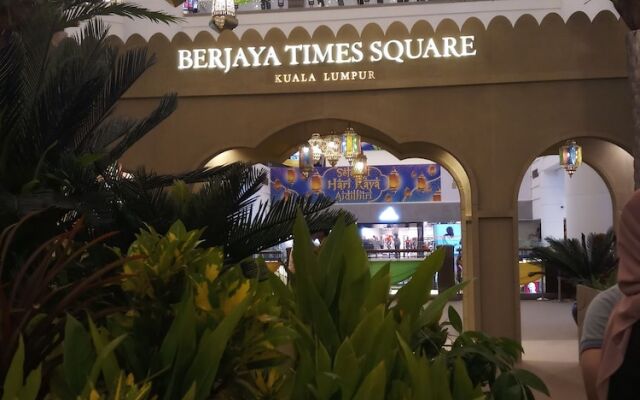 Jannat Suite At Times Square