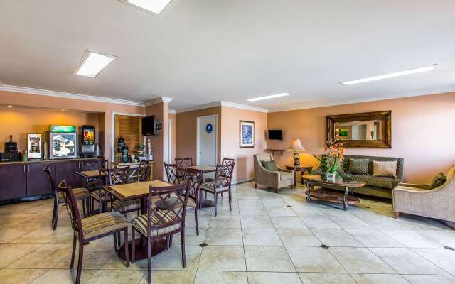 Quality Inn Lake Elsinore I-15