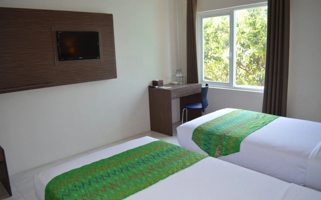 Tiatira Kencana Hotel