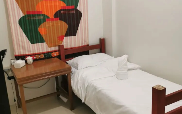 Flip Flops Hostel
