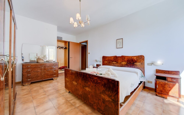 Elena Apartment