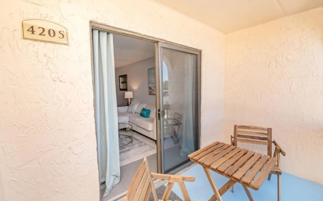 4205 Courtyard Villa 2nd Fl N