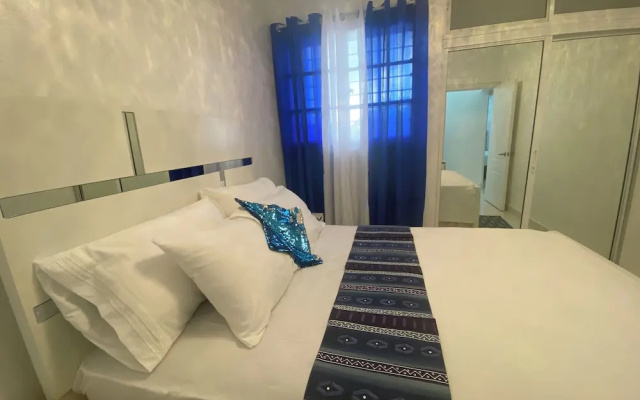 7DR Apt in Prime Location Near Monumental Area