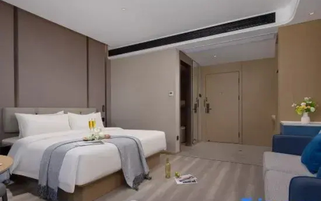Fengqi Wutong Hotel