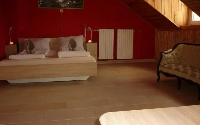 R1 Rolléder Apartman-ház