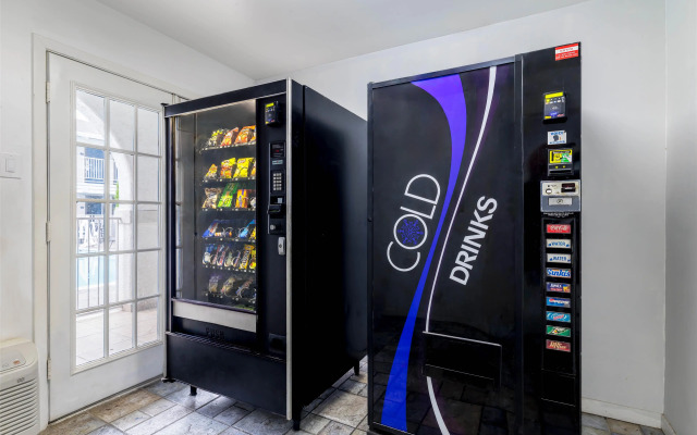 Studio 6 Suites - Dallas, TX - Downtown