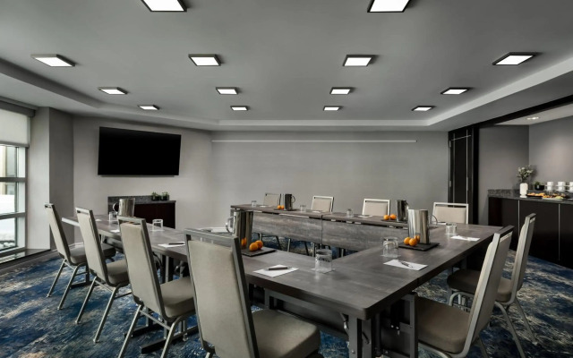 Sheraton Montreal Airport Hotel