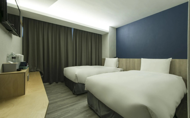 Sparrow Hotel