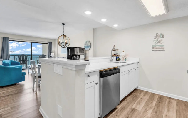 Bluewater Resort 803