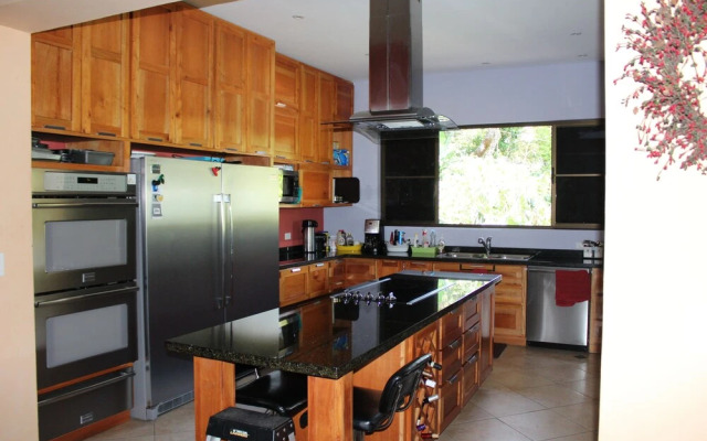 Casa de Montaña Bed & Breakfast