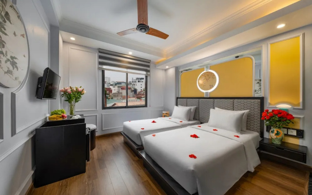 Hanoi Royal Premium Hotel – Guest Rooms – Hanoi