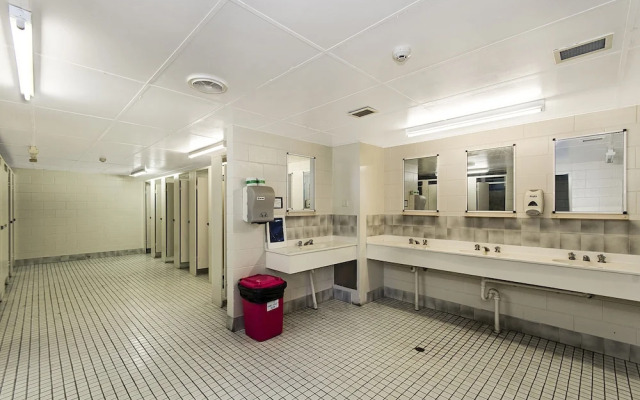 Adventurers Resort - Hostel
